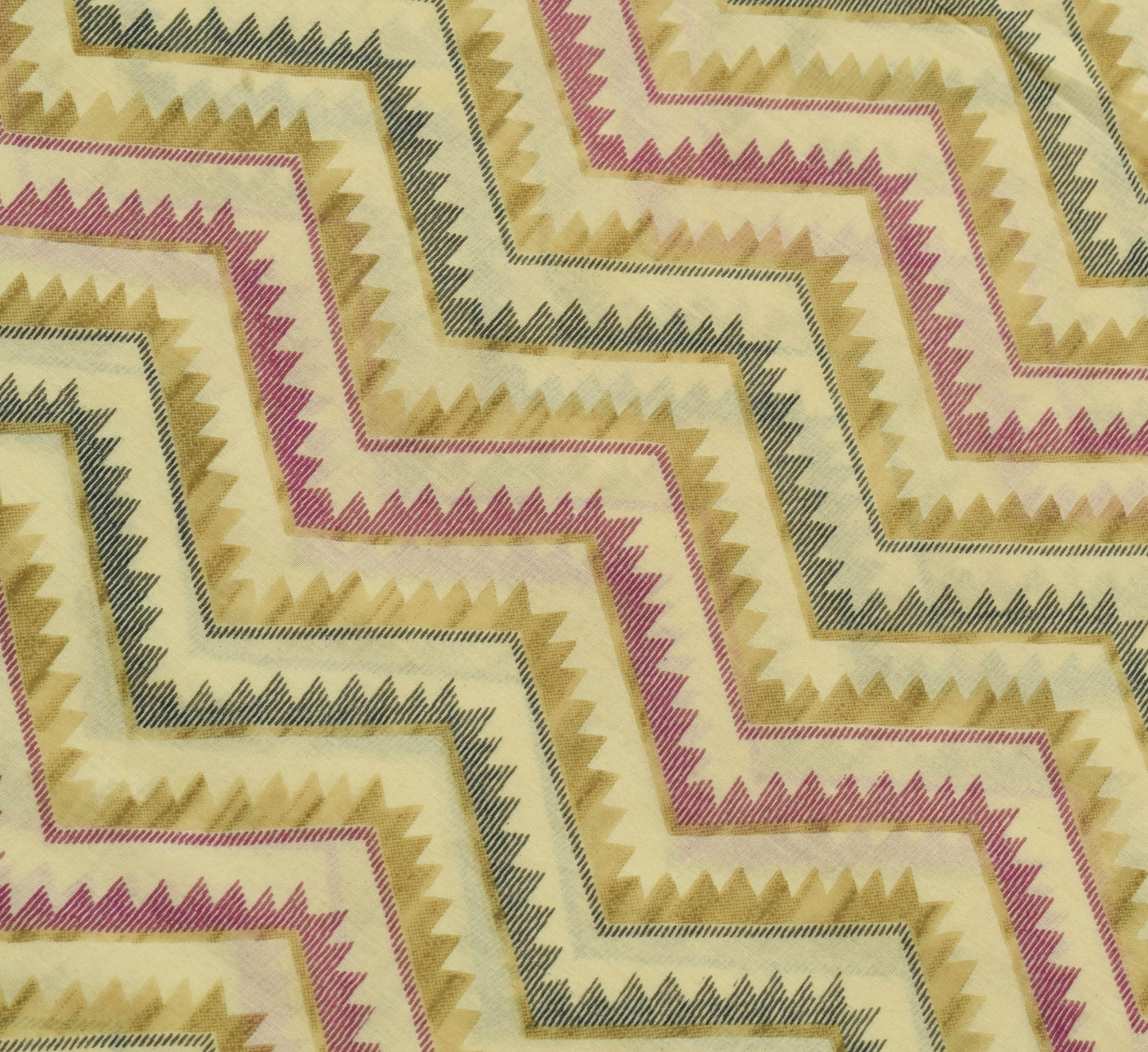 Sushila Vintage Cream Saree 100% Pure Cotton Zig-Zag Printed Soft Craft Fabric