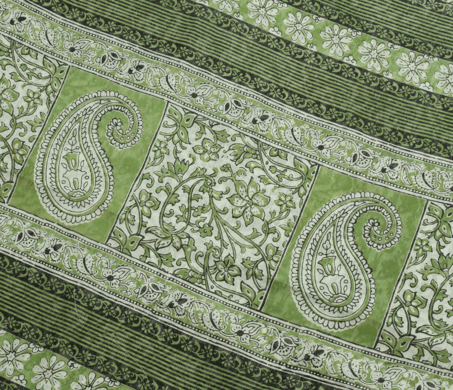 Sushila Vintage White Saree 100% Pure Cotton Printed Women's Floral Craft Fabric