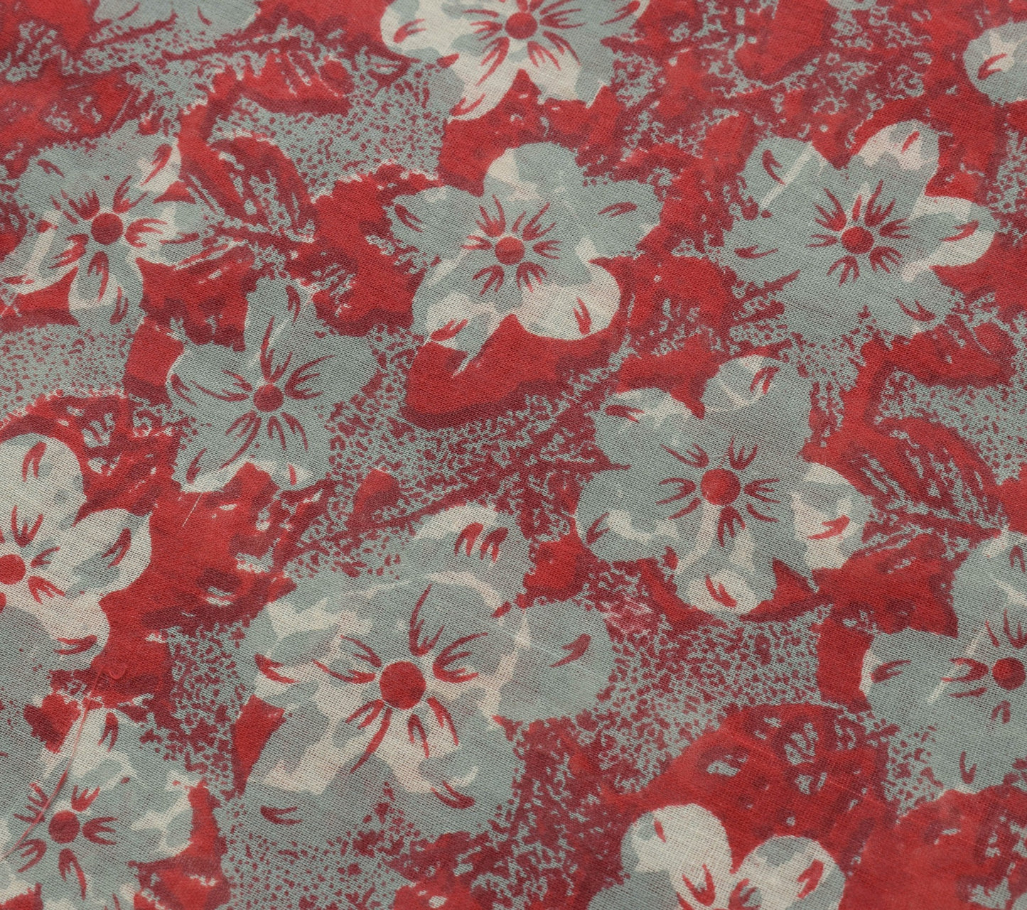 Sushila Vintage Red Floral Women Saree 100%Pure Cotton Printed Soft Craft Fabric