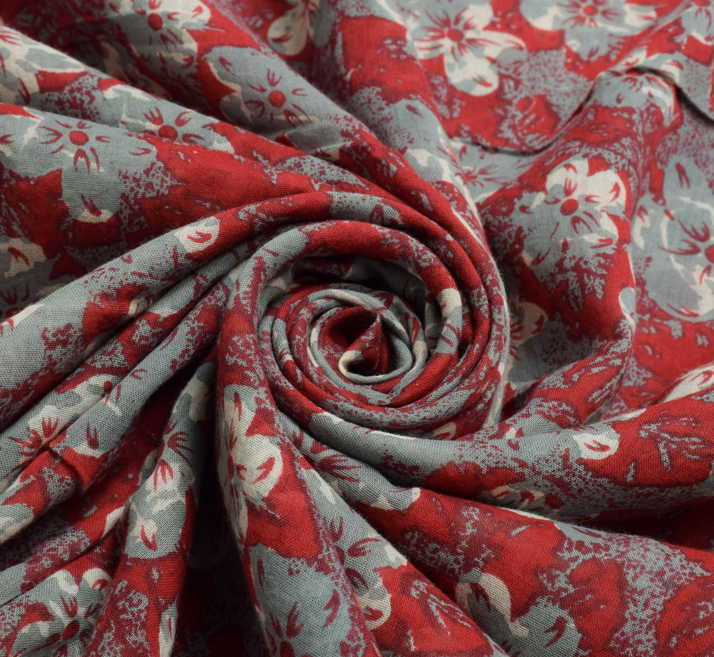 Sushila Vintage Red Floral Women Saree 100%Pure Cotton Printed Soft Craft Fabric
