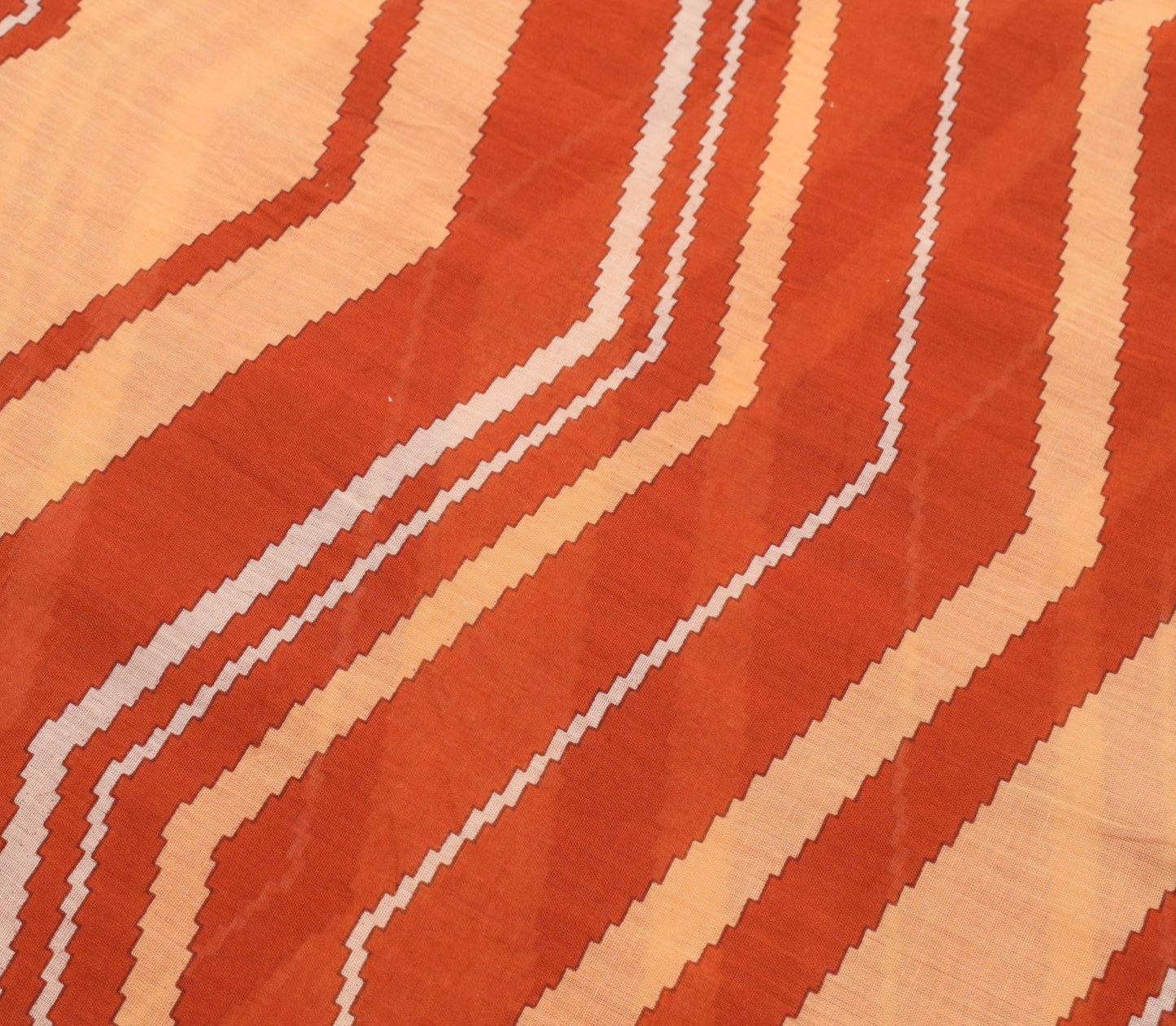 Sushila Vintage Women Saree 100% Pure Cotton Zig-Zag  Printed Soft Craft Fabric