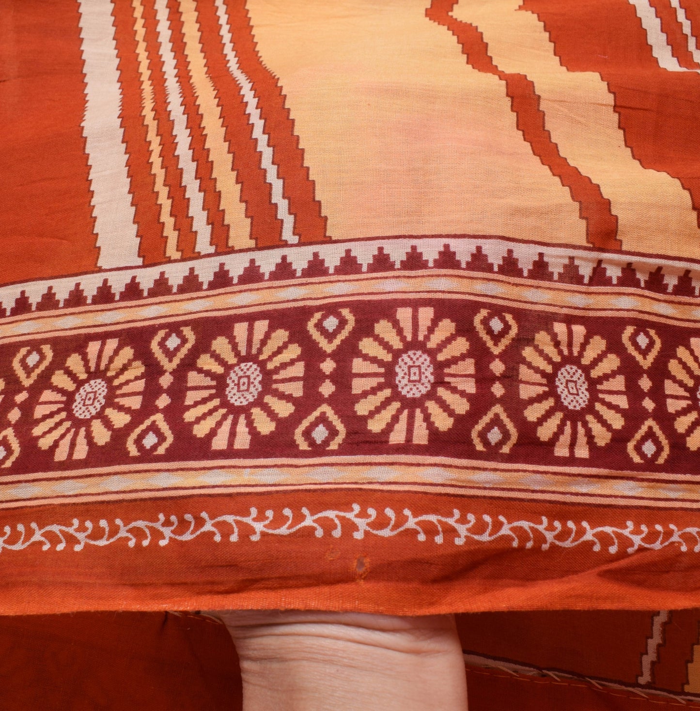 Sushila Vintage Women Saree 100% Pure Cotton Zig-Zag  Printed Soft Craft Fabric