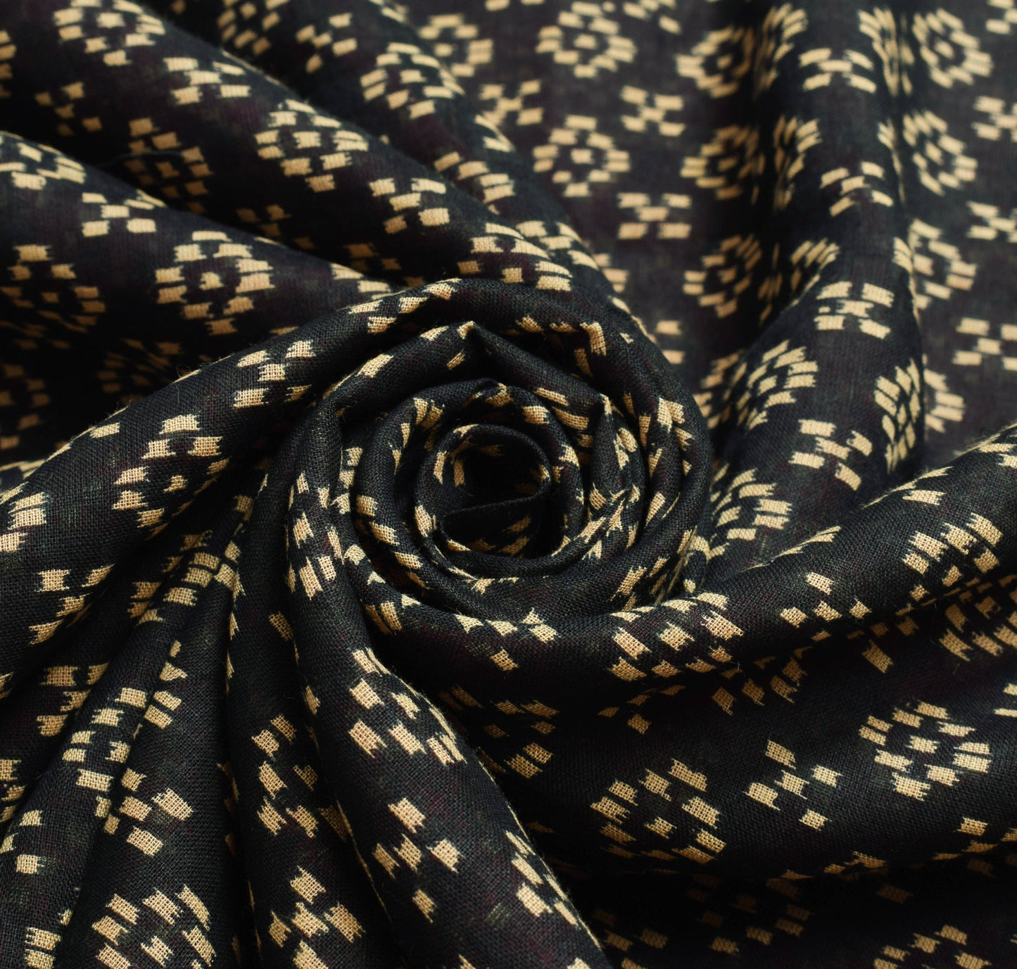 Sushila Vintage Black Saree 100% Pure Cotton Printed Daily Wear Craft Fabric