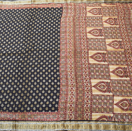 Sushila Vintage Saree 100% Pure Cotton Printed Black Floral Soft Craft Fabric
