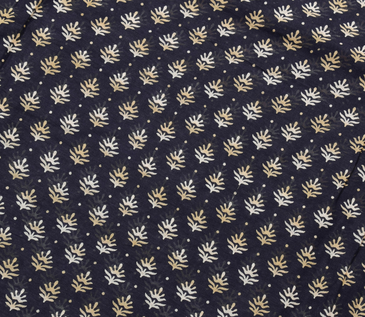 Sushila Vintage Saree 100% Pure Cotton Printed Black Floral Soft Craft Fabric