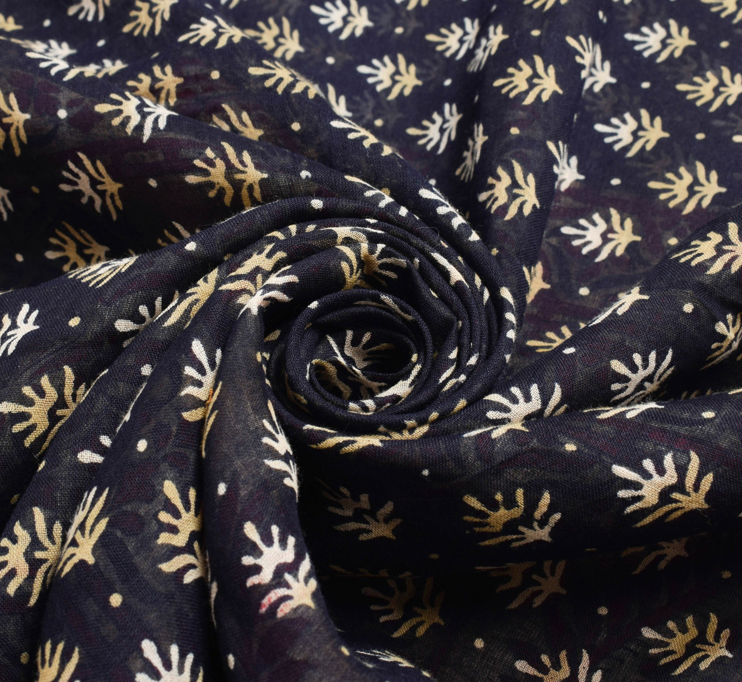 Sushila Vintage Saree 100% Pure Cotton Printed Black Floral Soft Craft Fabric