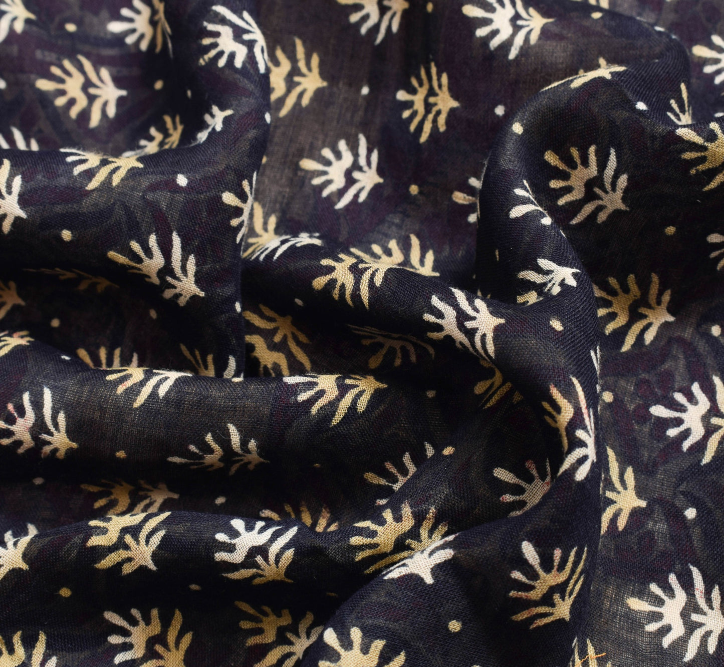 Sushila Vintage Saree 100% Pure Cotton Printed Black Floral Soft Craft Fabric
