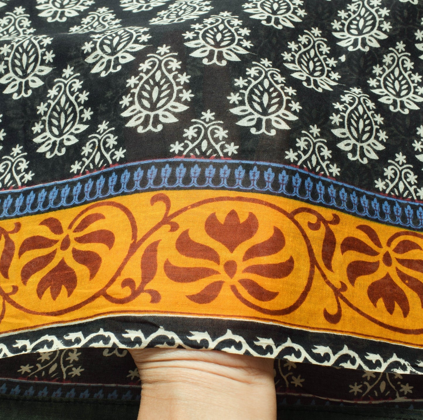 Sushila Vintage Black Classy Saree 100% Pure Cotton Floral Printed Craft Fabric