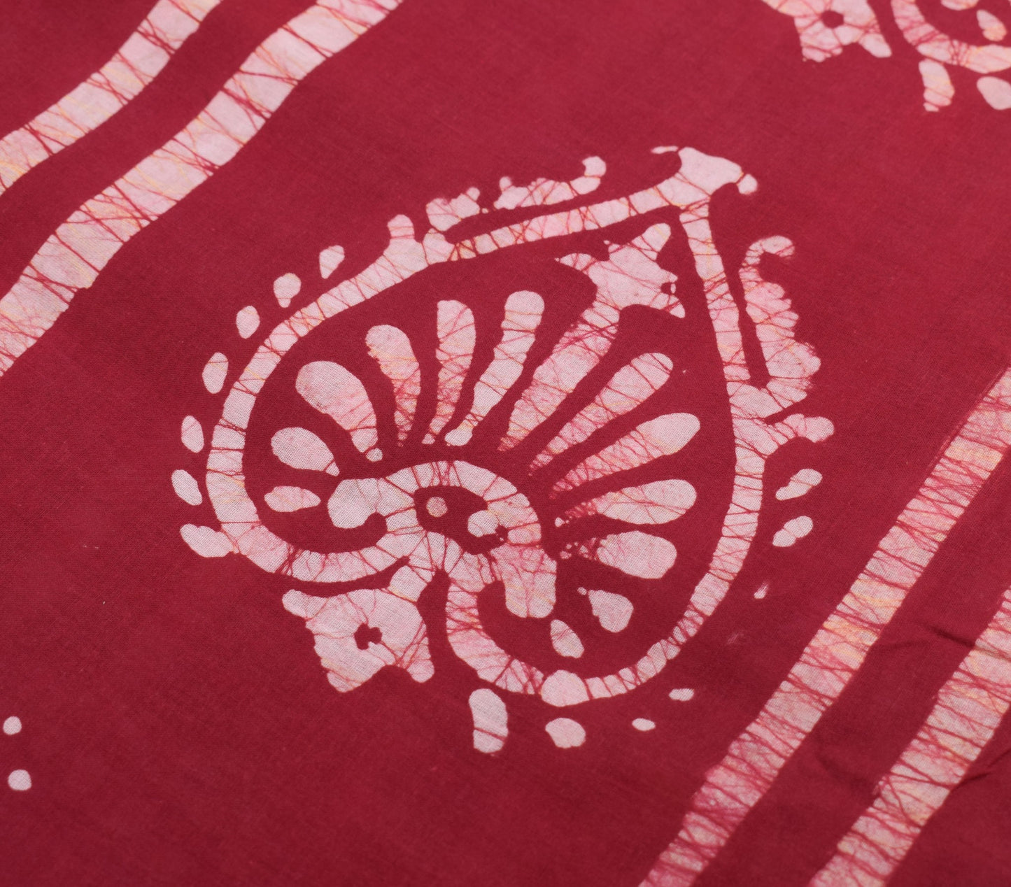Sushila Vintage Red Saree 100% Pure Cotton Batik Printed 5 Yds Soft Craft Fabric