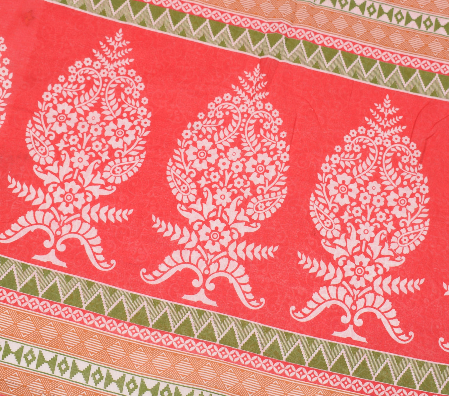 Sushila Vintage Daily Wear Saree 100%Pure Cotton Printed Red Floral Craft Fabric