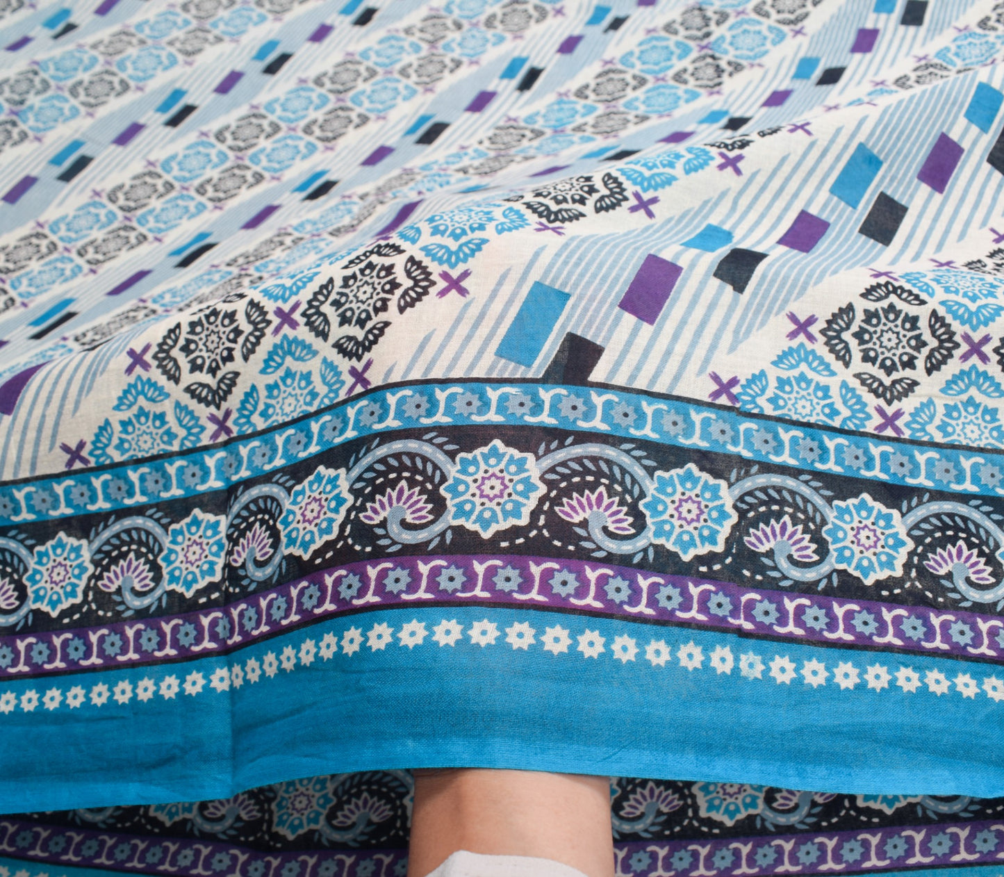 Sushila Vintage Indian Saree 100% Pure Cotton Printed Floral Cream Craft Fabric