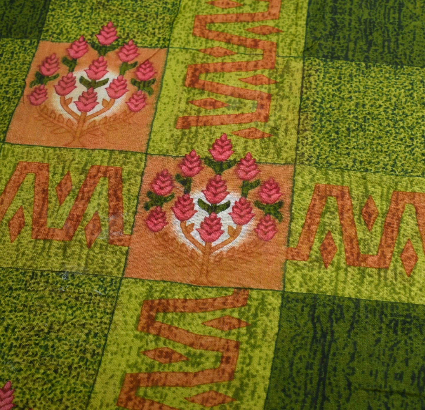 Sushila Vintage Green Checks Saree Pure Cotton Floral Printed Soft Craft Fabric