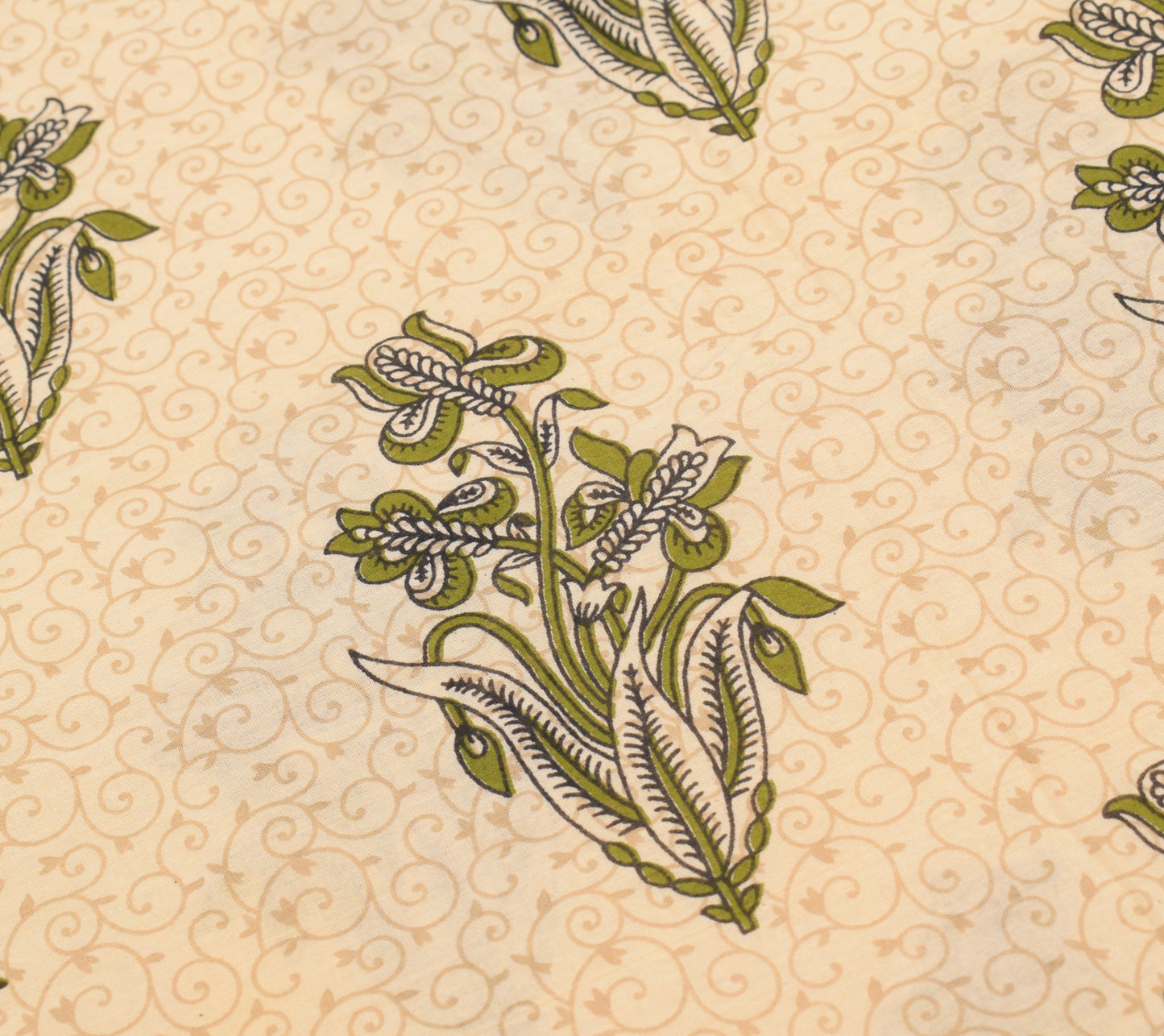 Sushila Vintage Floral Saree 100% Pure Cotton Printed Soft Craft Cream Fabric