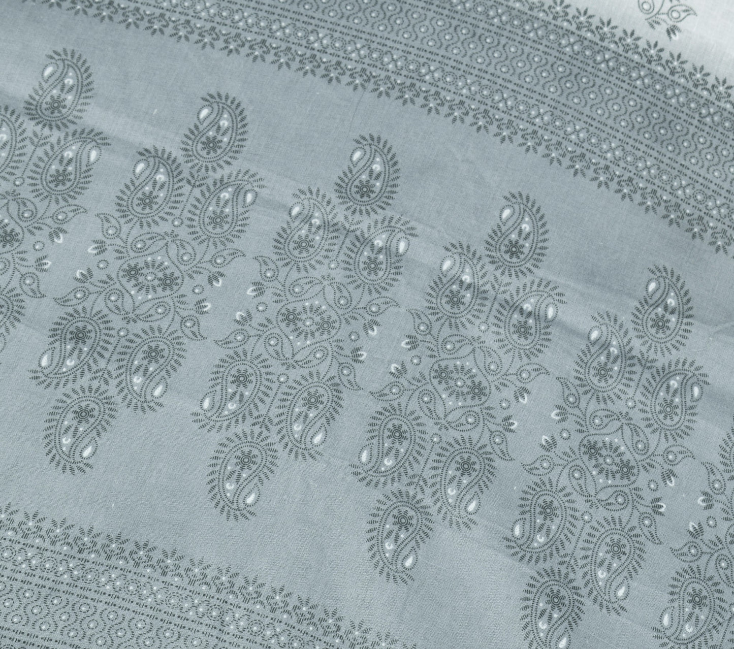 Sushila Vintage Gray Saree 100%Pure Cotton Floral & Paisley Printed Craft Fabric