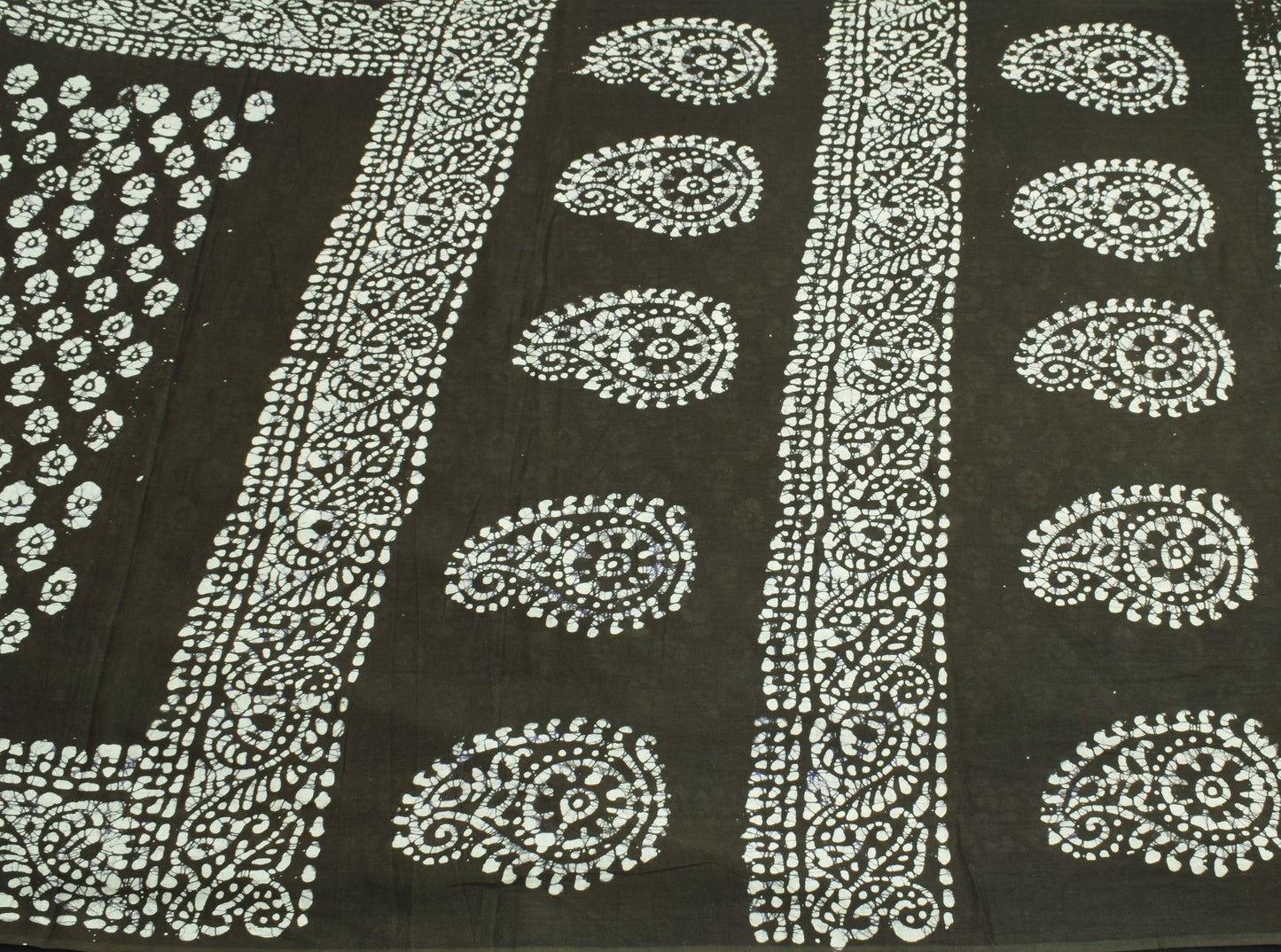Sushila Vintage Dark Green Saree Pure Cotton Printed Batik Soft Craft Fabric