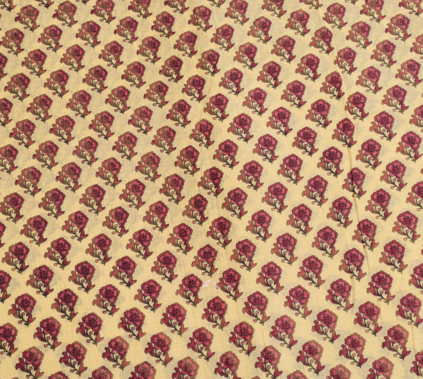 Sushila Vintage Floral Cream Saree with Border Pure Cotton Printed Soft Fabric