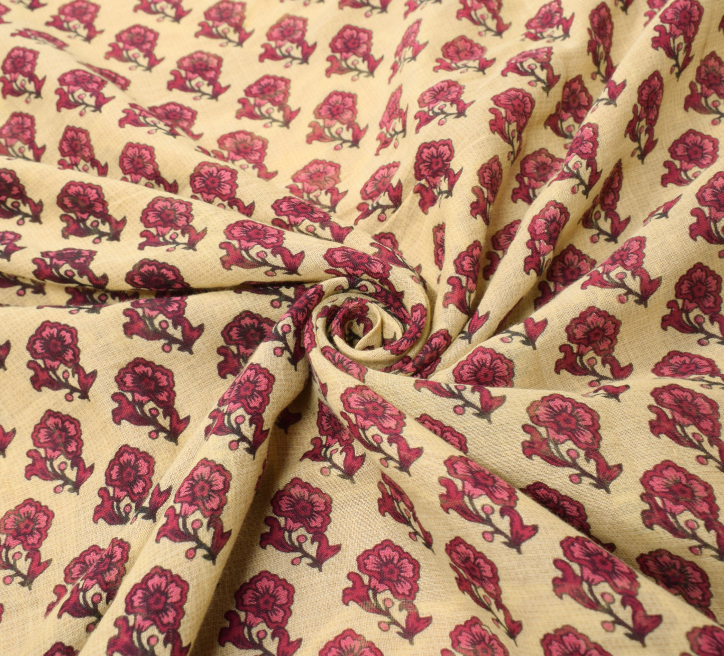 Sushila Vintage Floral Cream Saree with Border Pure Cotton Printed Soft Fabric