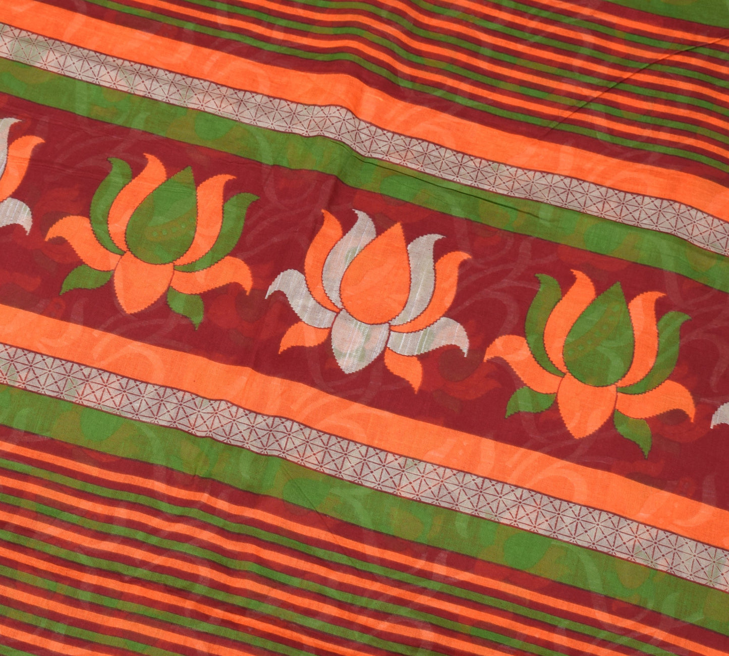 Sushila Vintage Floral Saree 100% Pure Cotton Printed Maroon Sari Craft Fabric