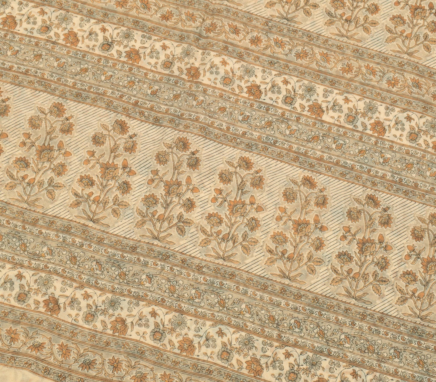 Sushila Vintage Cream Floral Saree Woven Border Art Cotton Printed Craft Fabric
