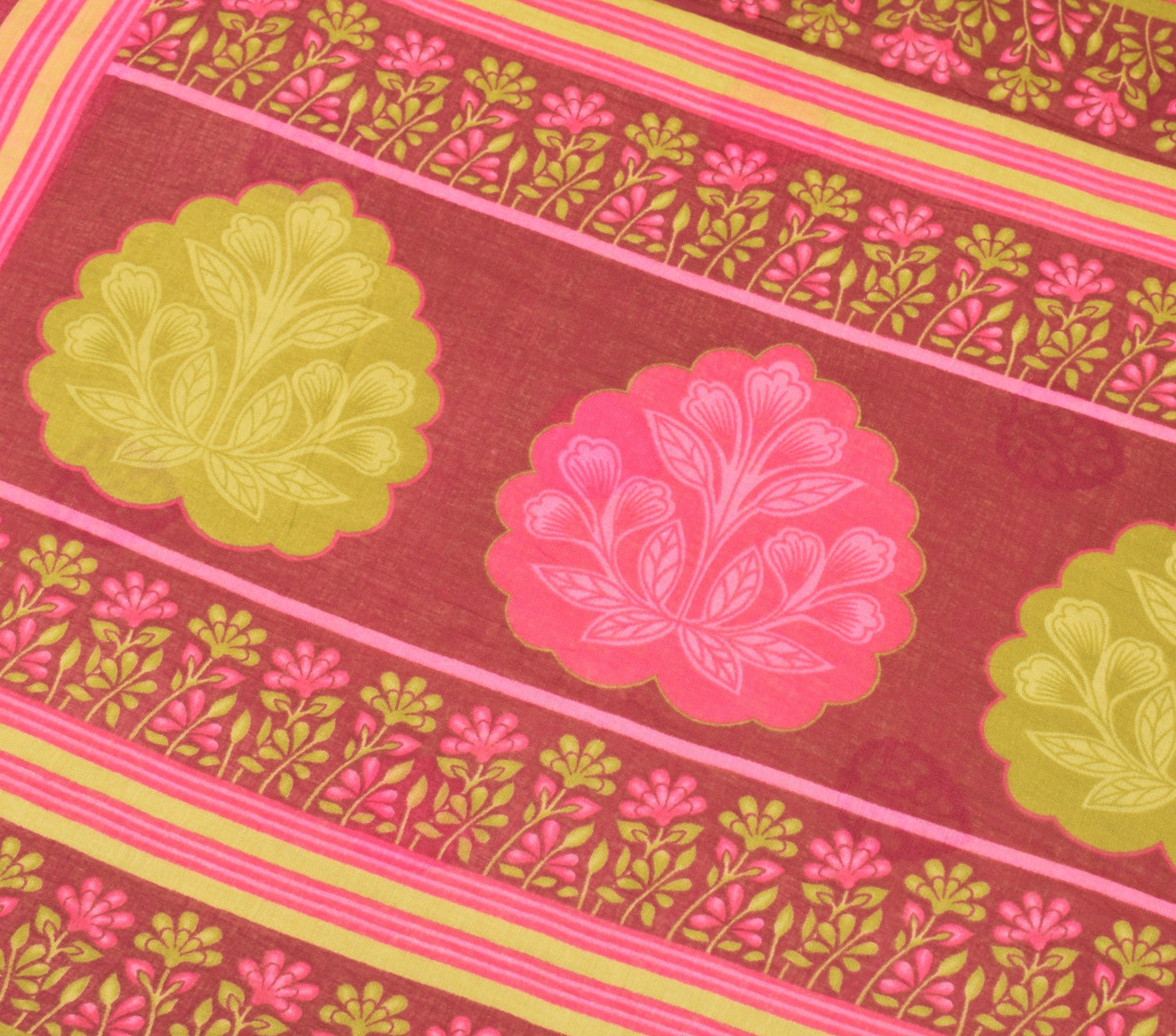 Sushila Vintage Green Saree Floral 100% Pure Cotton Printed Soft Craft Fabric