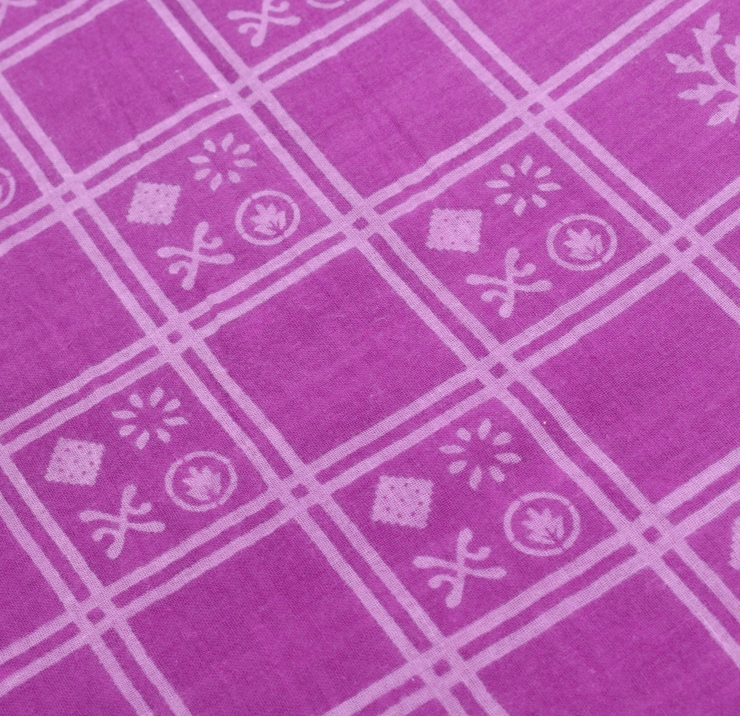 Sushila Vintage Purple Saree 100% Pure Cotton Printed Checks Soft Craft Fabric