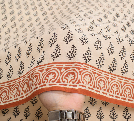 Sushila Vintage Cream Saree Pure Cotton Printed Hand Block 6 Yard Soft Fabric