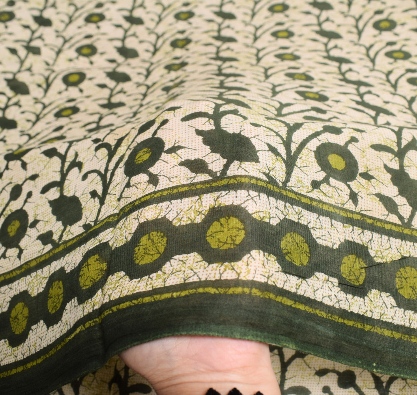 Sushila Vintage Cream & Dark Green Saree Pure Cotton Printed Soft Craft Fabric
