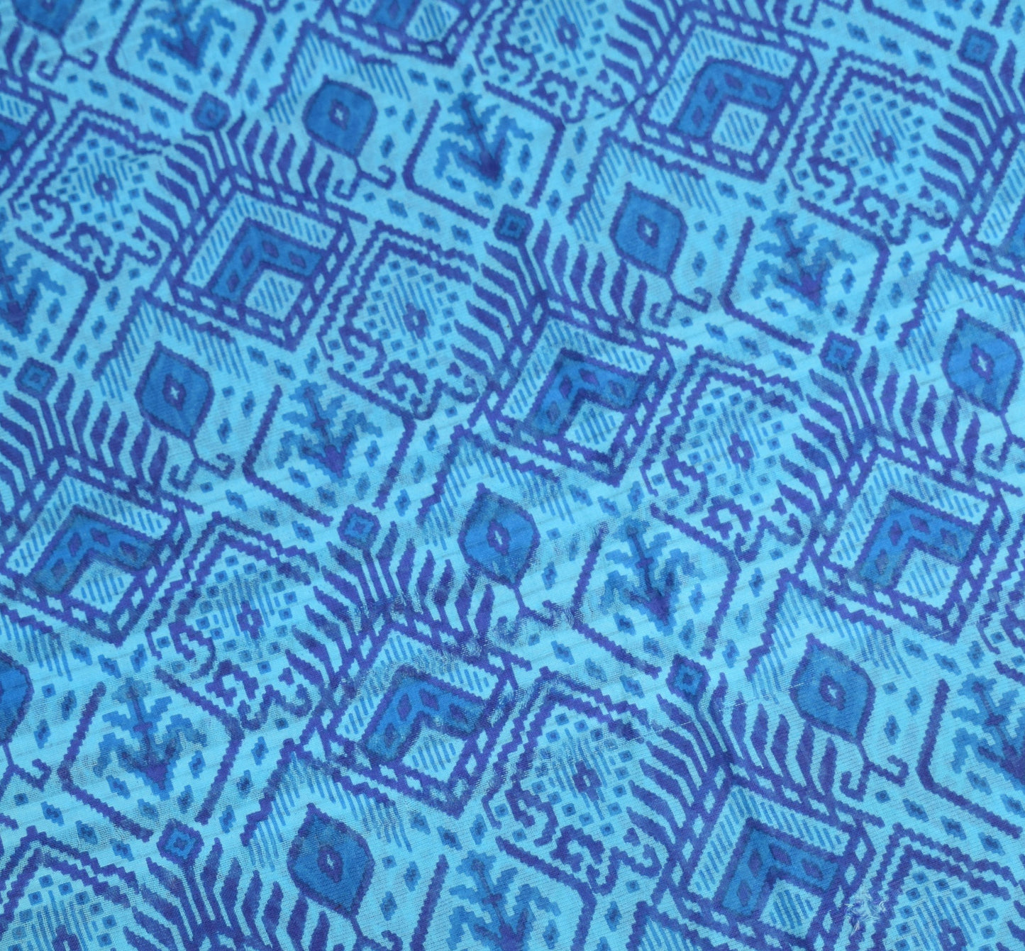 Sushila Vintage Aqua Blue Scrap Saree Pure Cotton Printed 5 Yd Sari Craft Fabric