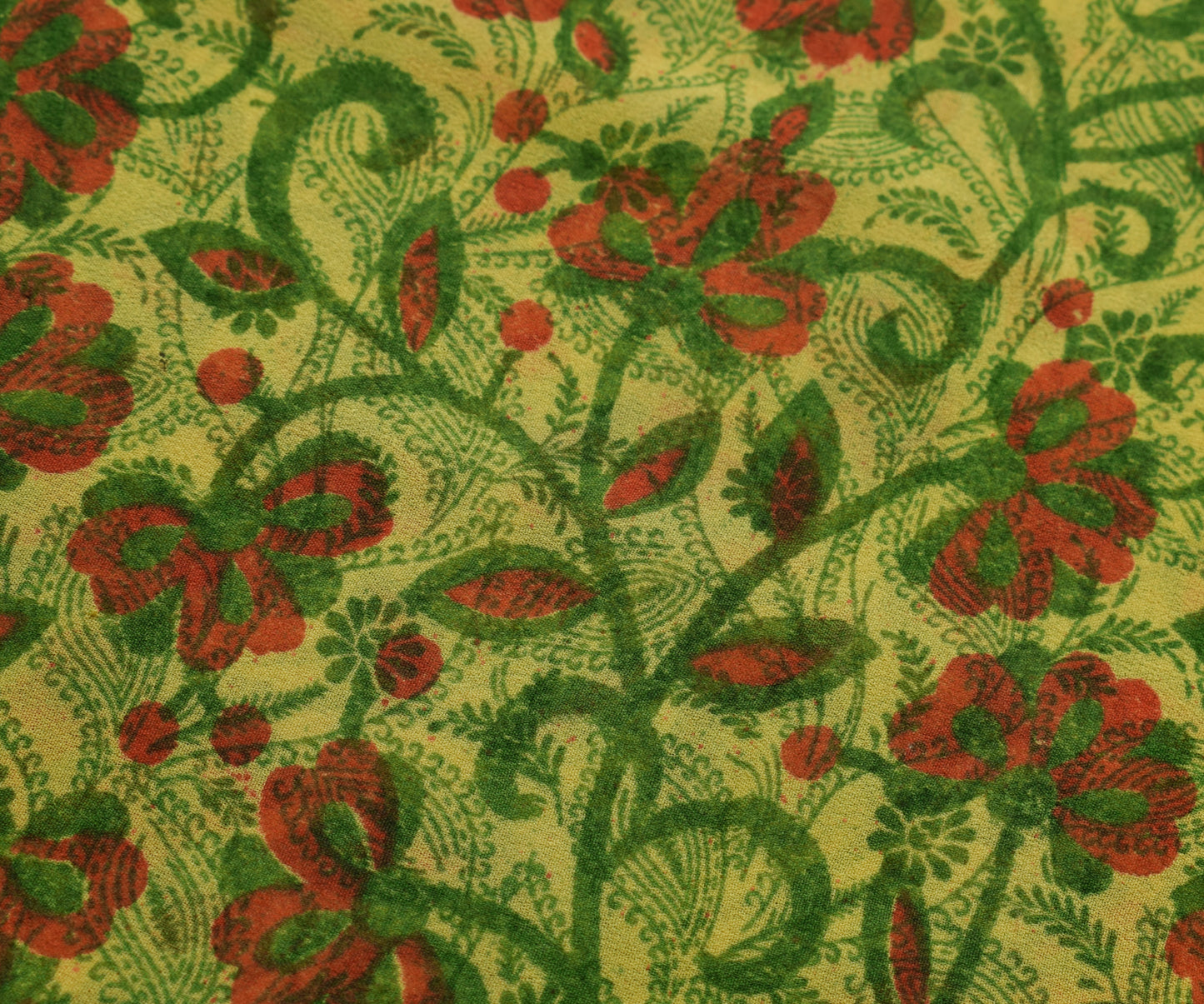 Sushila Vintage Green Saree 100% Pure Georgette Silk Printed Floral Craft Fabric