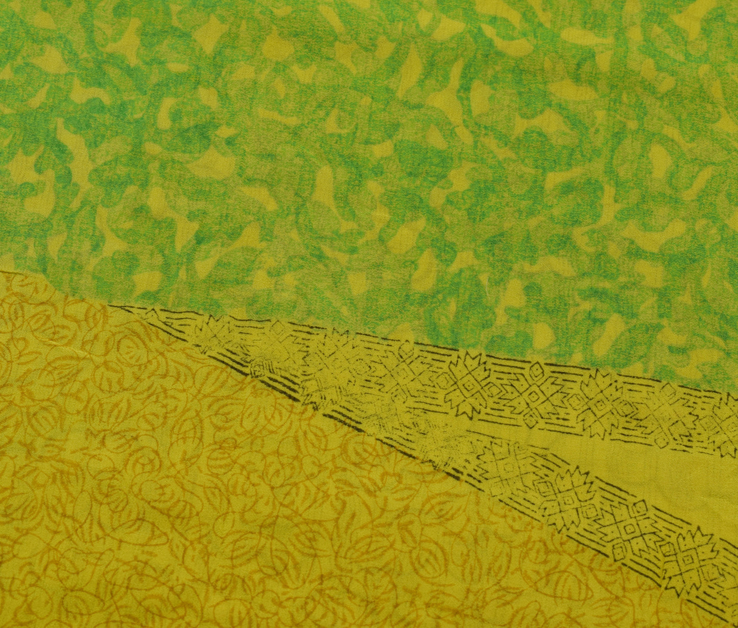 Sushila Vintage Green Indian Saree 100% Pure Georgette Silk Printed Craft Fabric