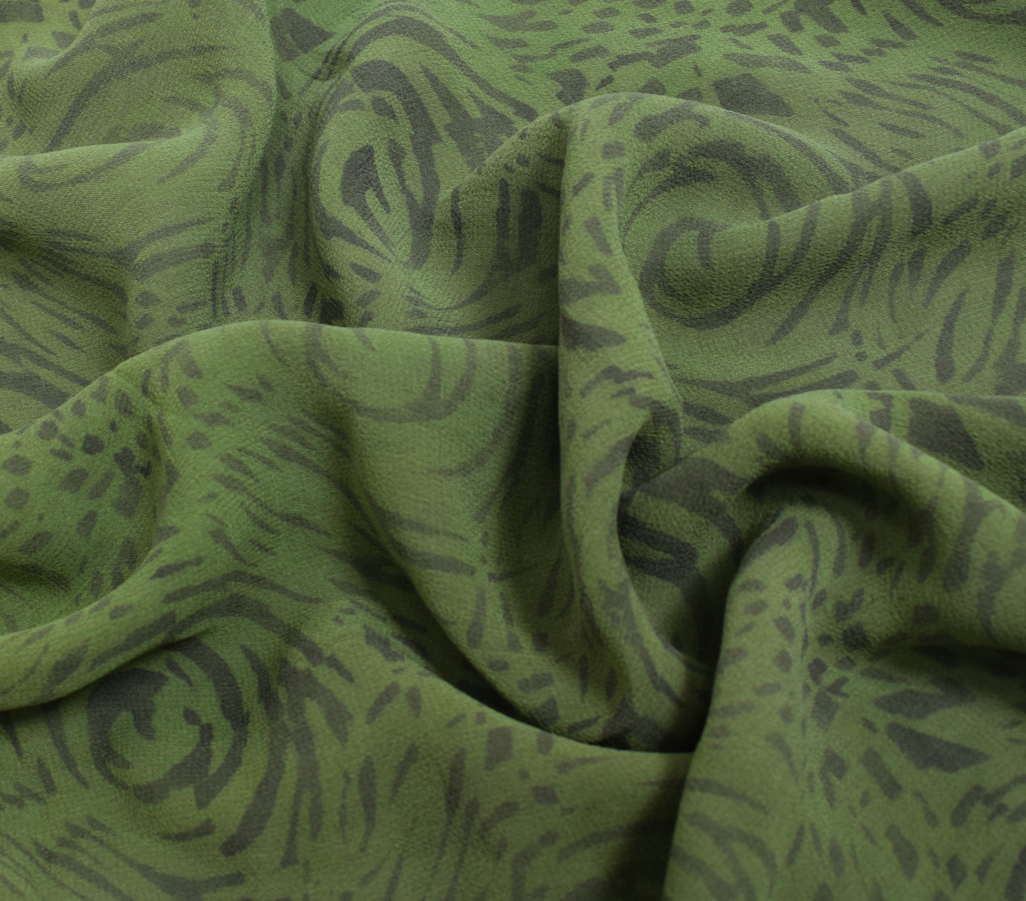 Sushila Vintage Saree 100% Pure Georgette Silk Printed Green Floral Craft Fabric