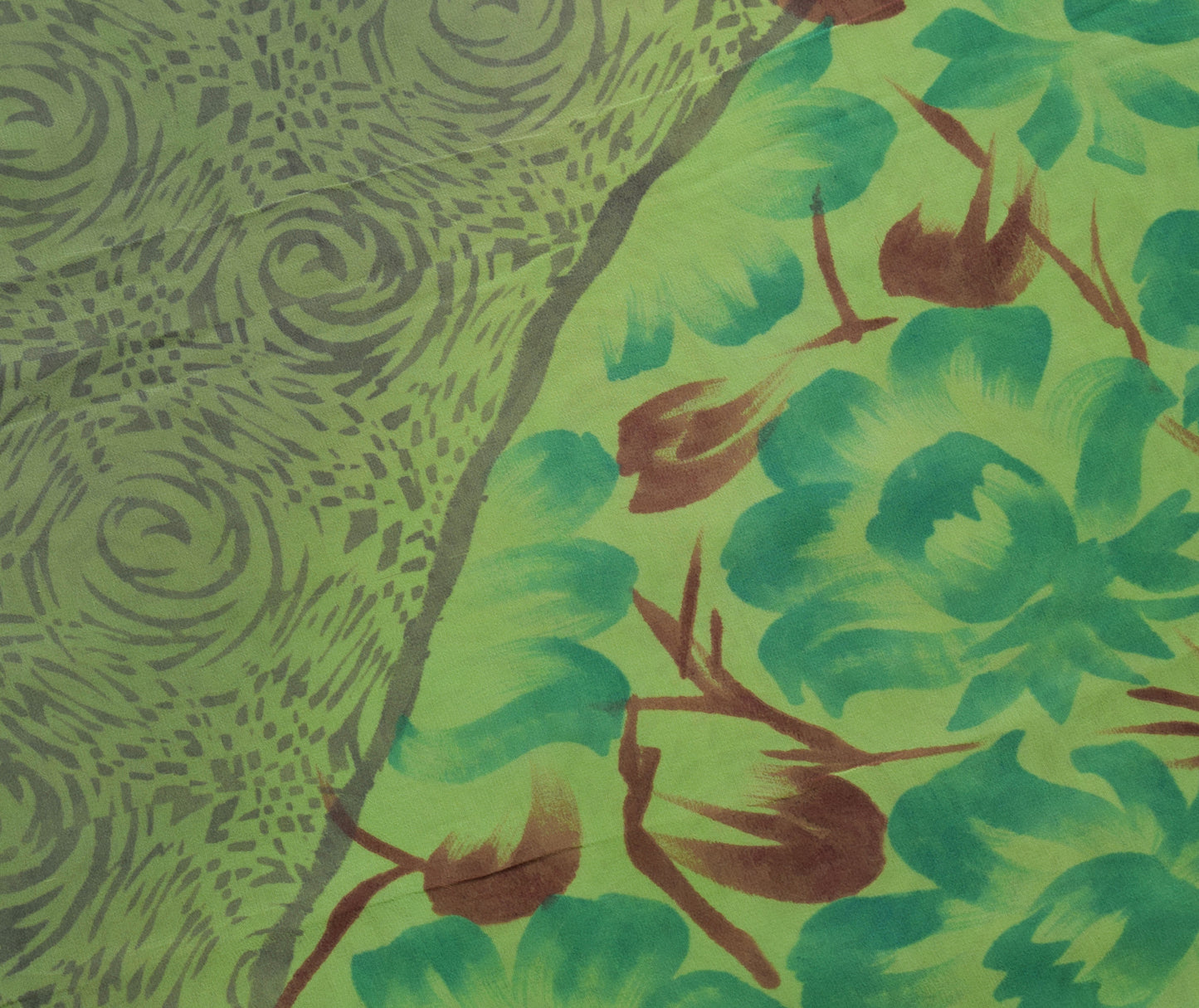 Sushila Vintage Saree 100% Pure Georgette Silk Printed Green Floral Craft Fabric