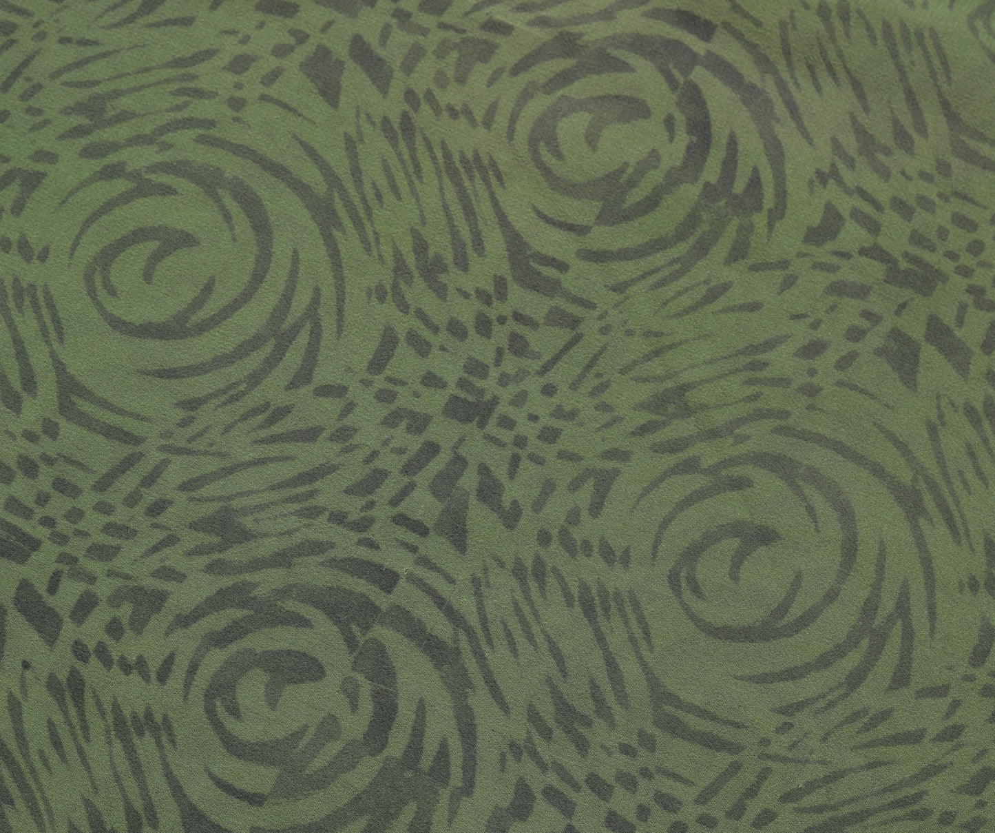 Sushila Vintage Saree 100% Pure Georgette Silk Printed Green Floral Craft Fabric