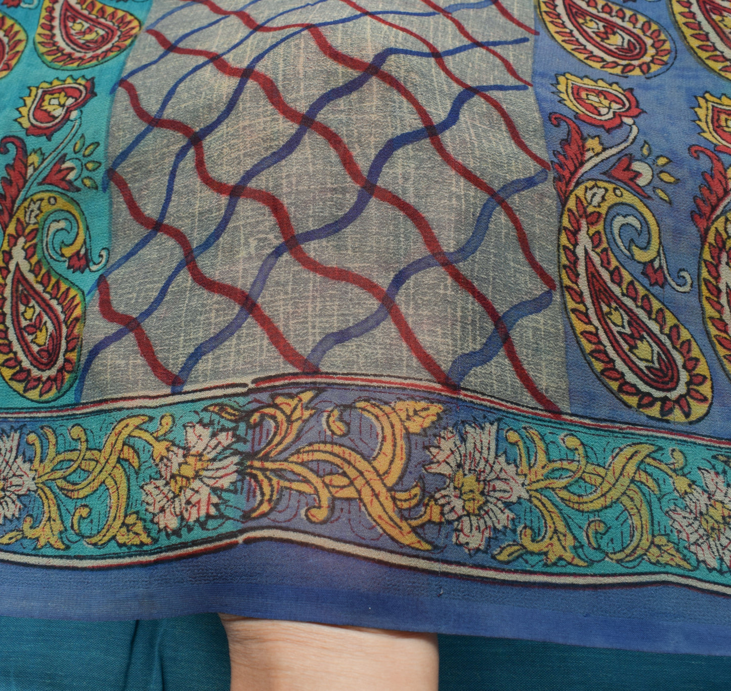 Sushila Vintage Indian Saree Pure Georgette Silk Printed Paisley Craft Fabric