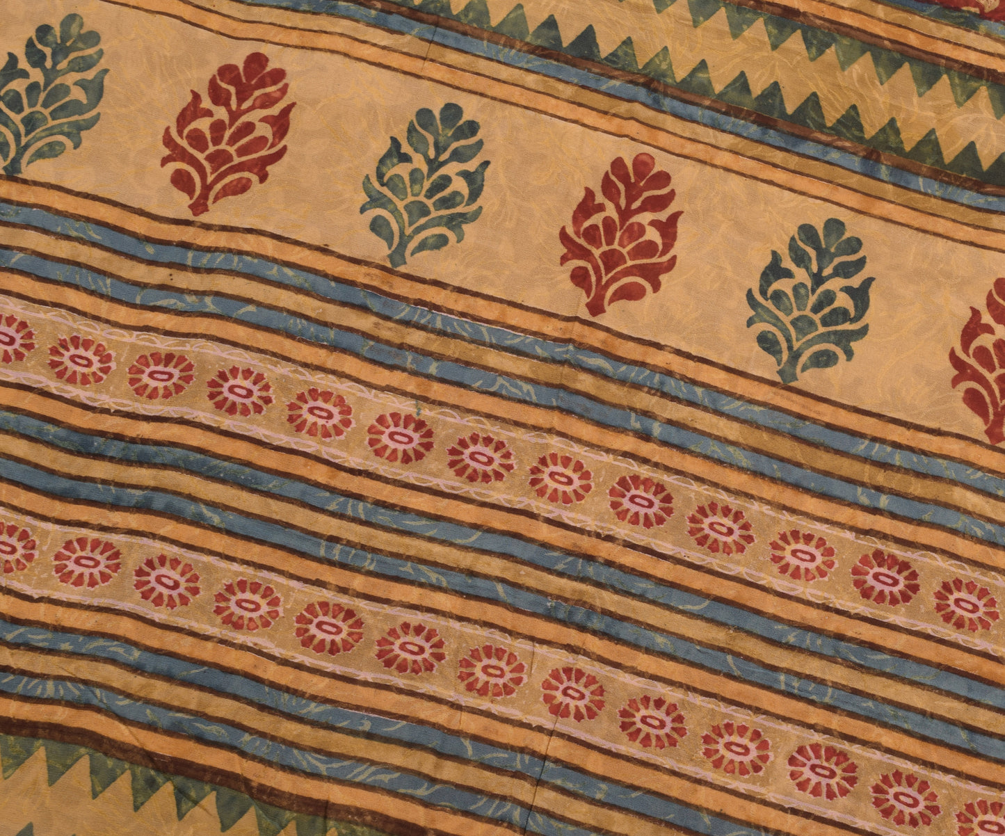 Sushila Vintage Saree 100%Pure Georgette Silk Printed Maroon Floral Craft Fabric