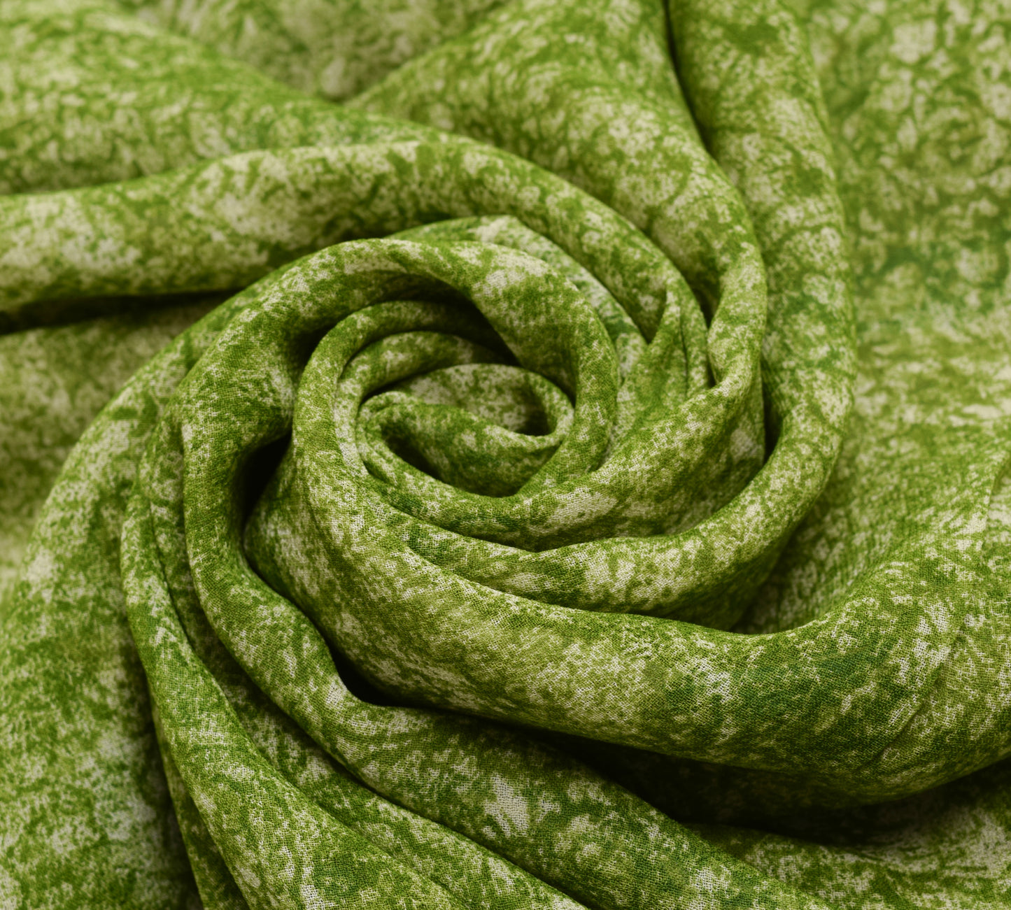 Sushila Vintage Saree 100% Pure Georgette Silk Printed Floral Green Craft Fabric