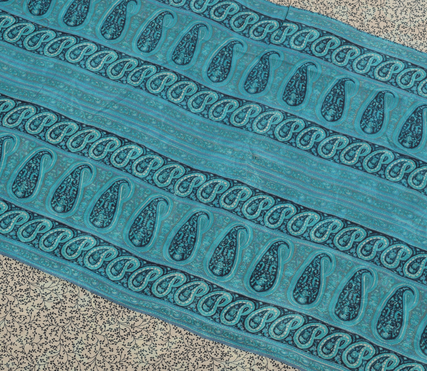 Sushila Vintage Saree 100% Pure Georgette Silk Printed Black Floral Craft Fabric