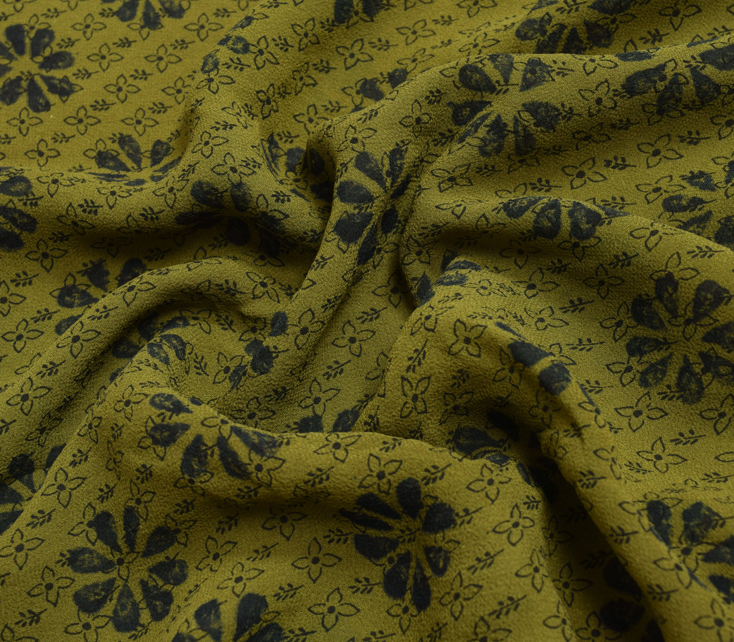 Sushila Vintage Green Saree 100% Pure Georgette Silk Printed Floral Craft Fabric