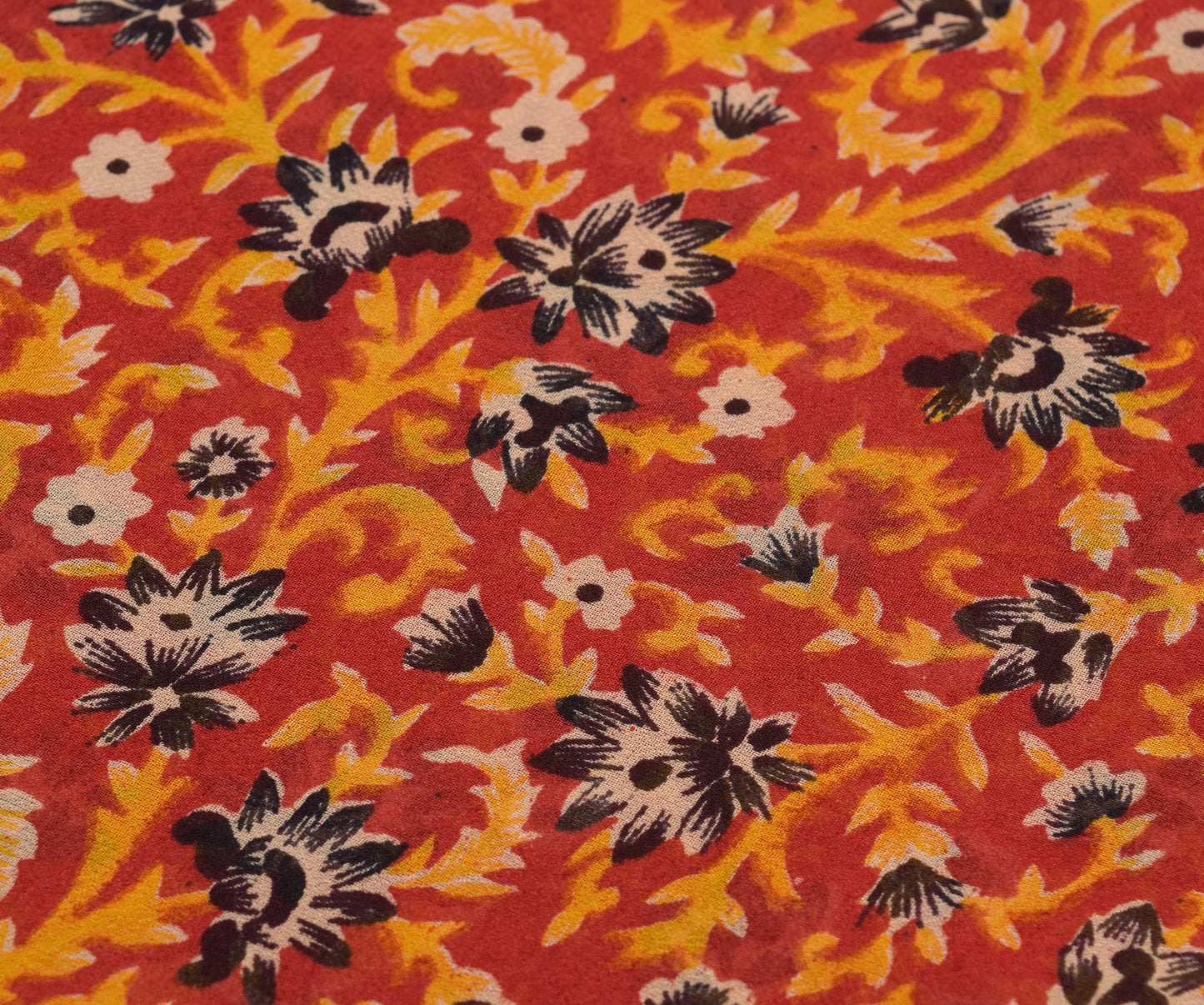 Sushila Vintage Saree 100% Pure Georgette Silk Printed Red Floral Craft Fabric