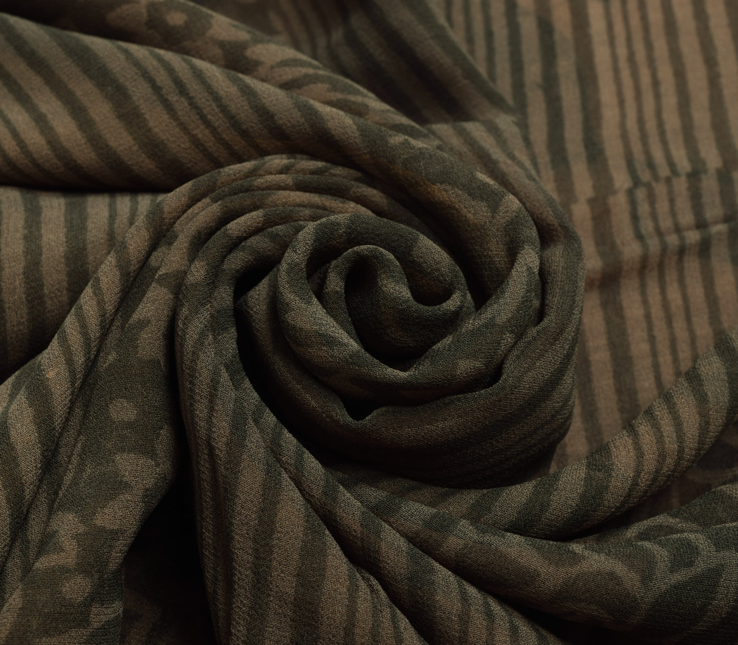 Sushila Vintage Floral Saree 100%Pure Georgette Silk Printed Indian Craft Fabric