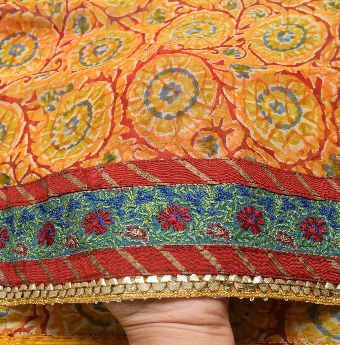 Sushila Vtg Saree Georgette Silk Floral Printed with Patch Work Border Fabric