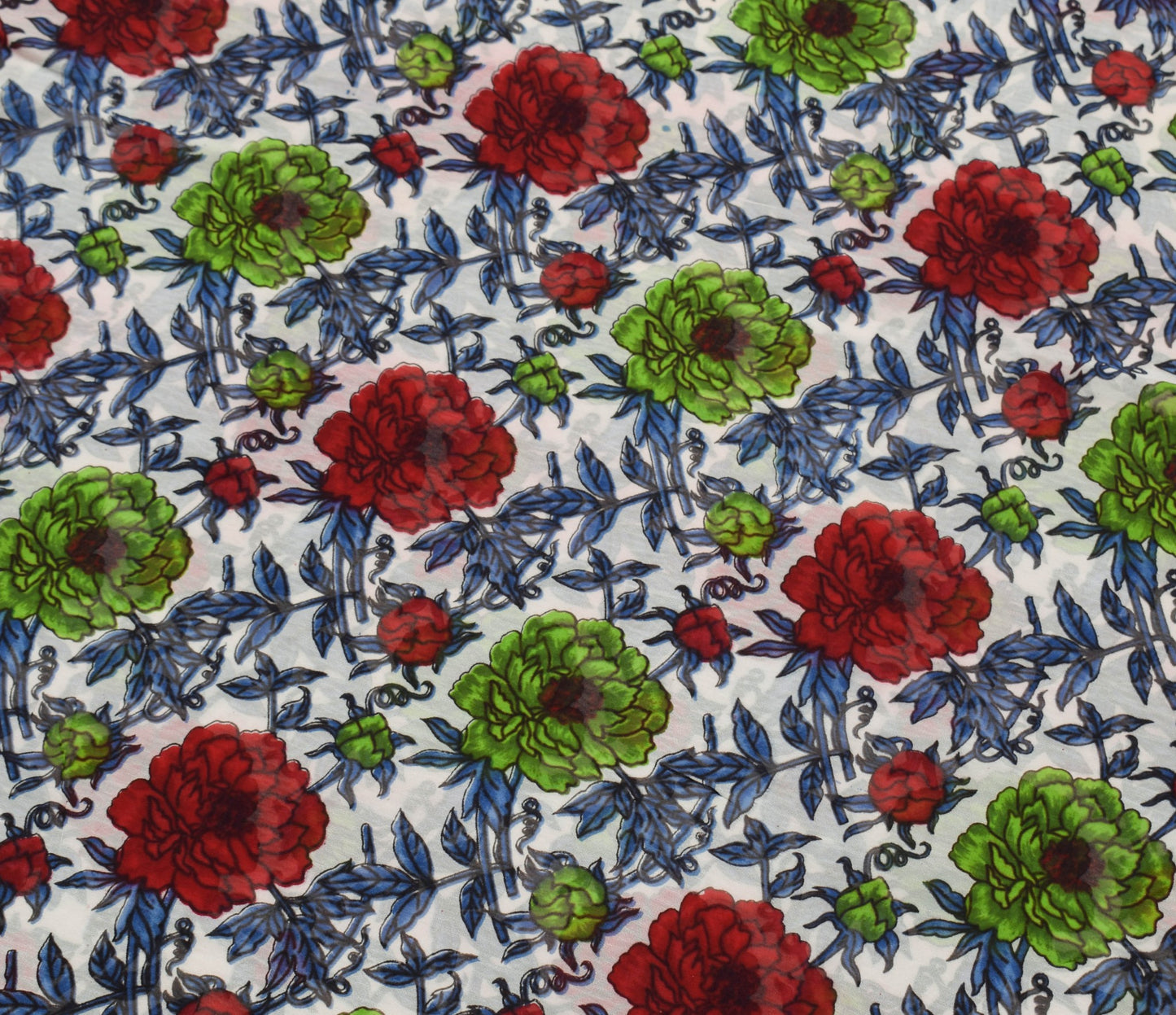 Sushila Vintage Saree 100% Pure Georgette Silk White Floral Printed Craft Fabric