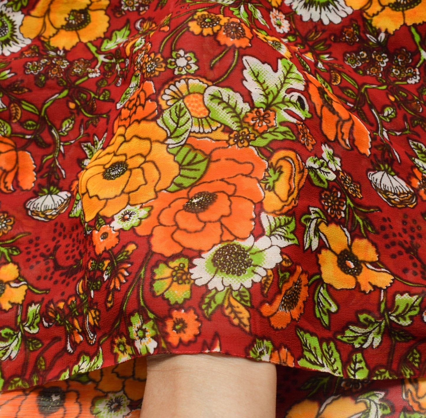 Sushila Vintage Saree Pure Georgette Silk Printed Red Floral Craft Dress Fabric