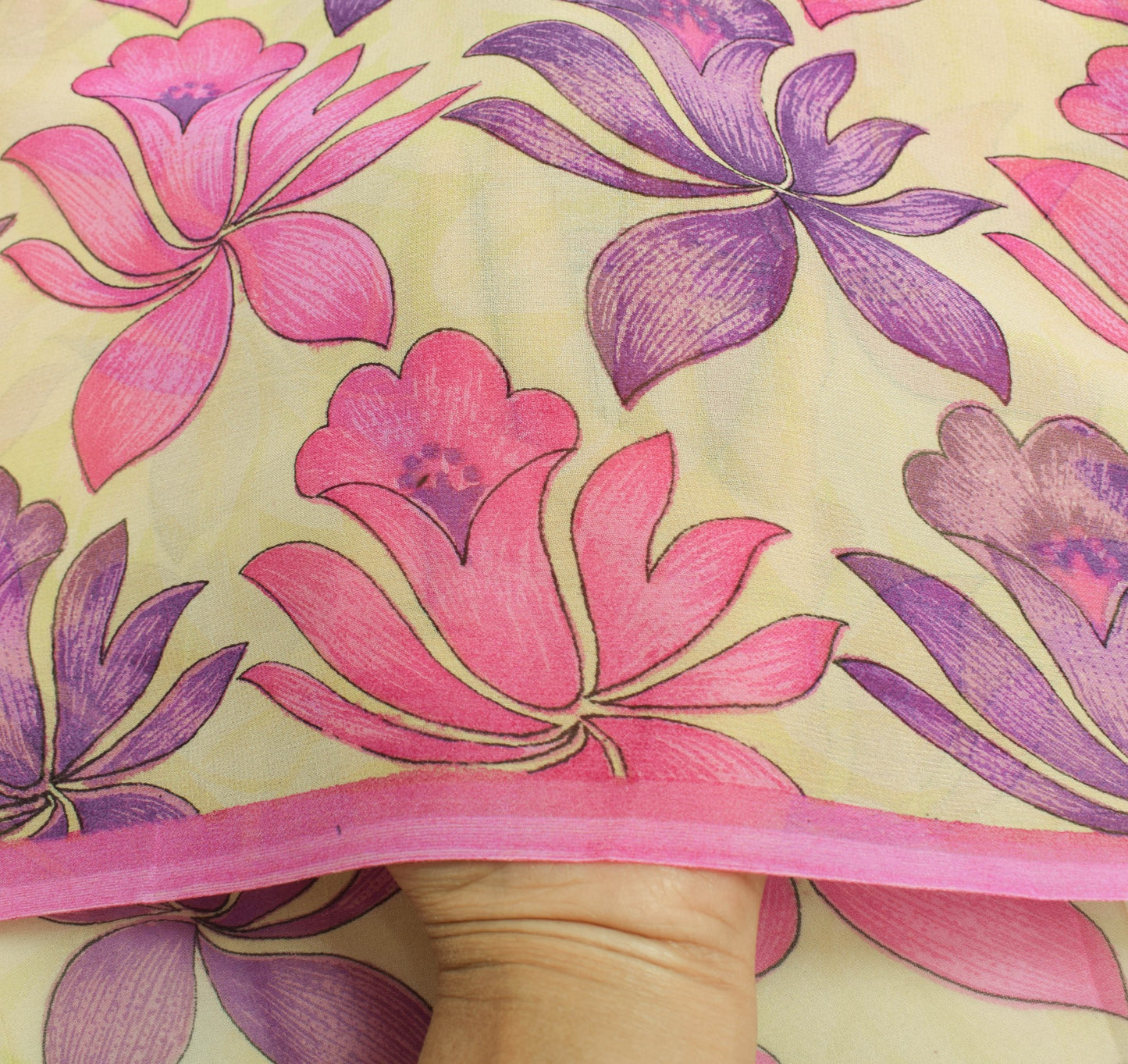 Sushila Vintage Floral Cream Saree 100% Pure Georgette Silk Printed Craft Fabric