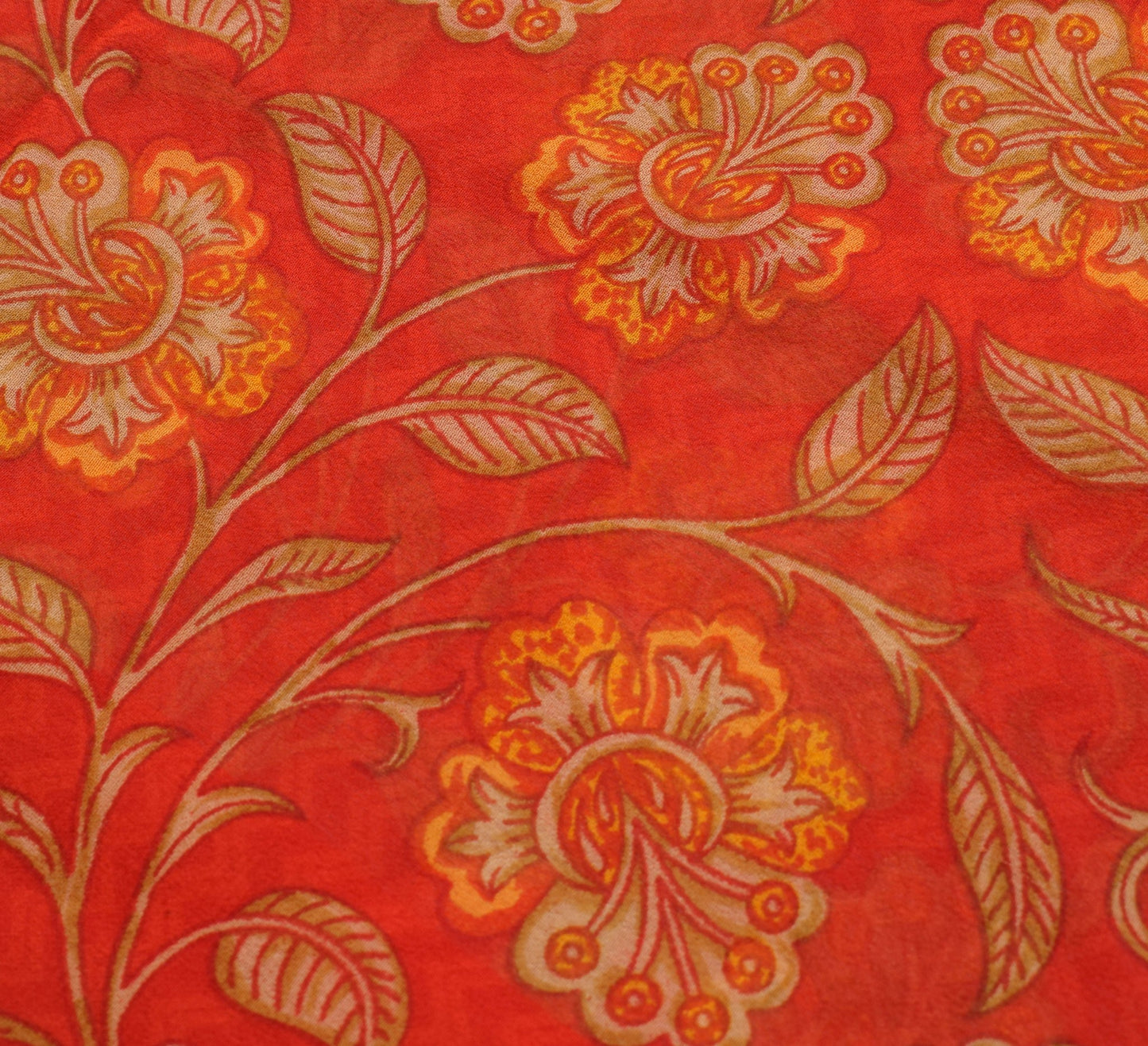 Sushila Vintage Saree 100% Pure Georgette Silk Printed Floral Red Craft Fabric