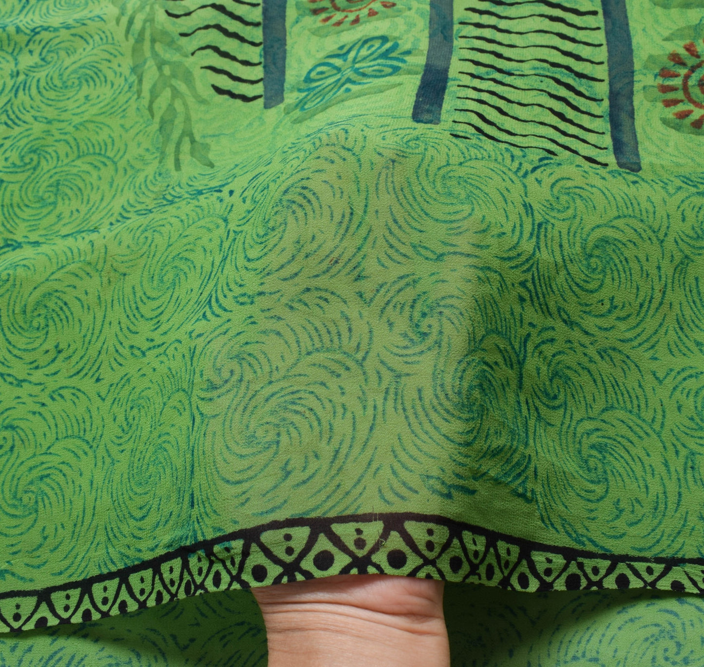 Sushila Vintage Green Saree 100% Pure Georgette Silk Printed Women Craft Fabric