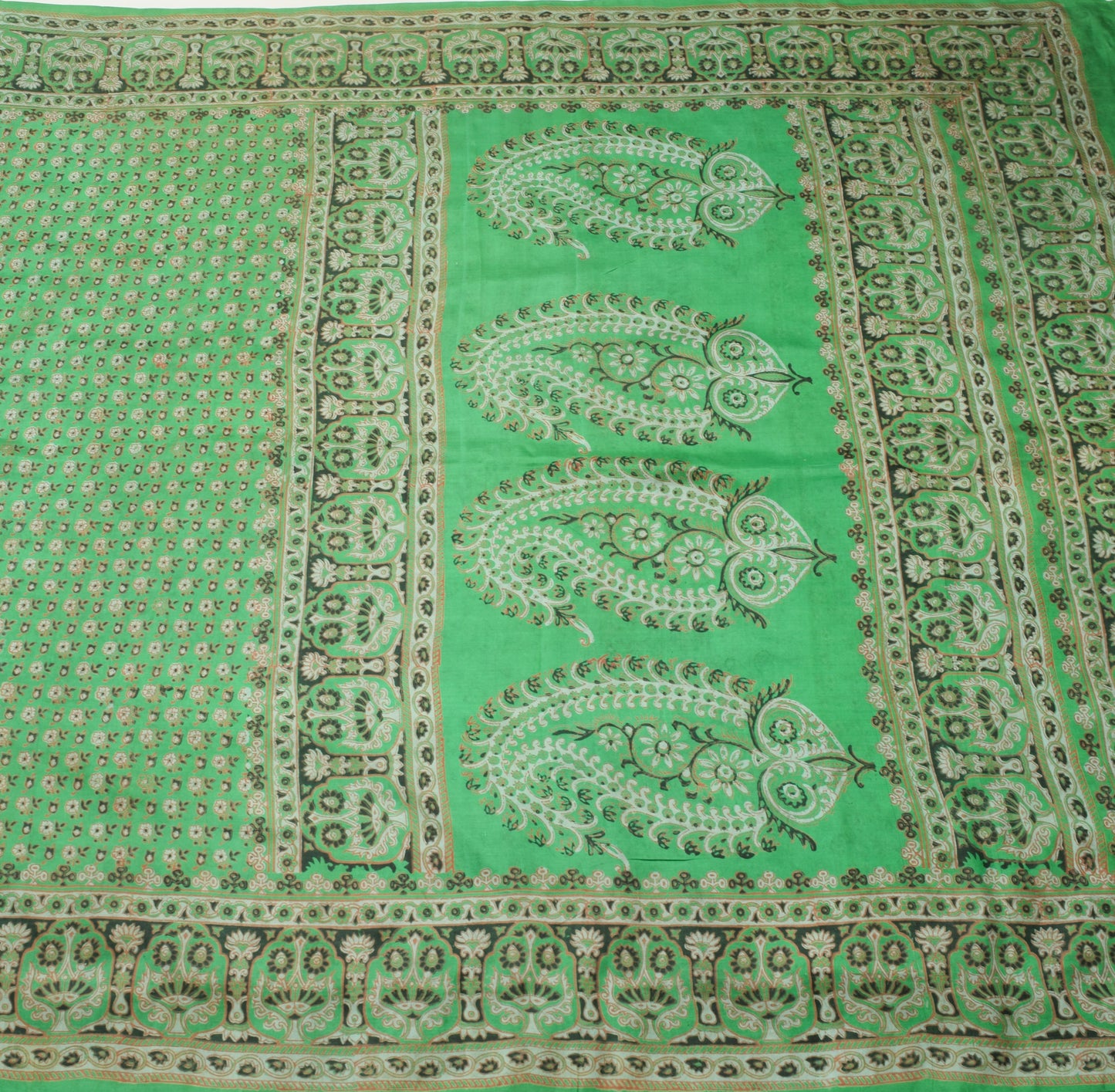 Sushila Vintage Saree 100% Pure Silk Green Floral Printed Soft Craft Fabric