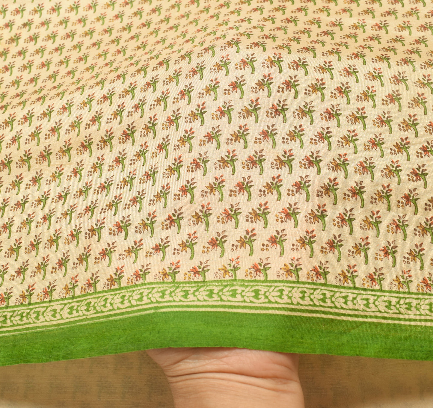 Sushila Vintage Saree 100% Pure Silk Printed Beige Floral Soft Craft Fabric