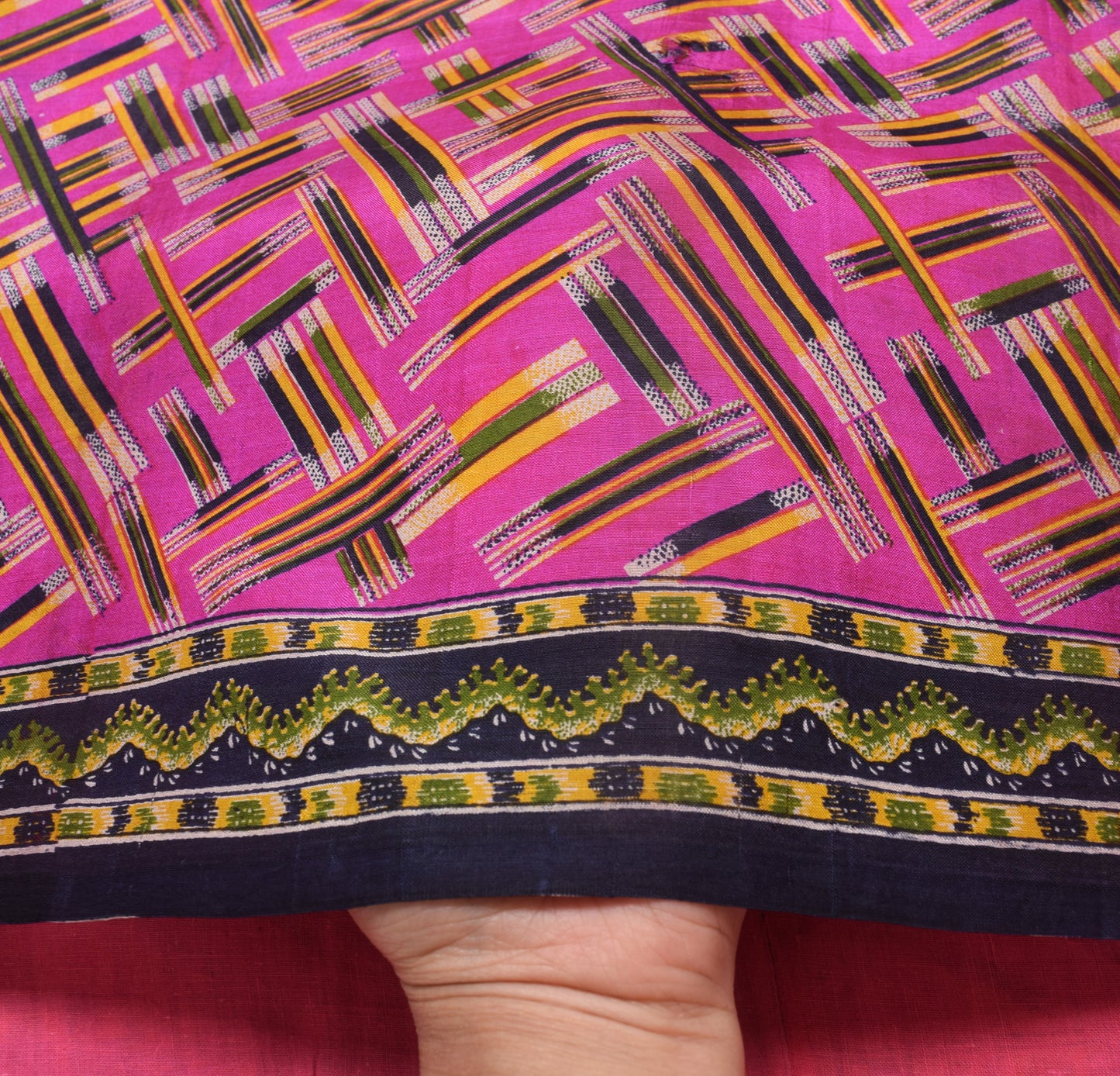Sushila Vintage Magenta  Saree 100% Pure Silk Printed Indian Soft Craft Fabric