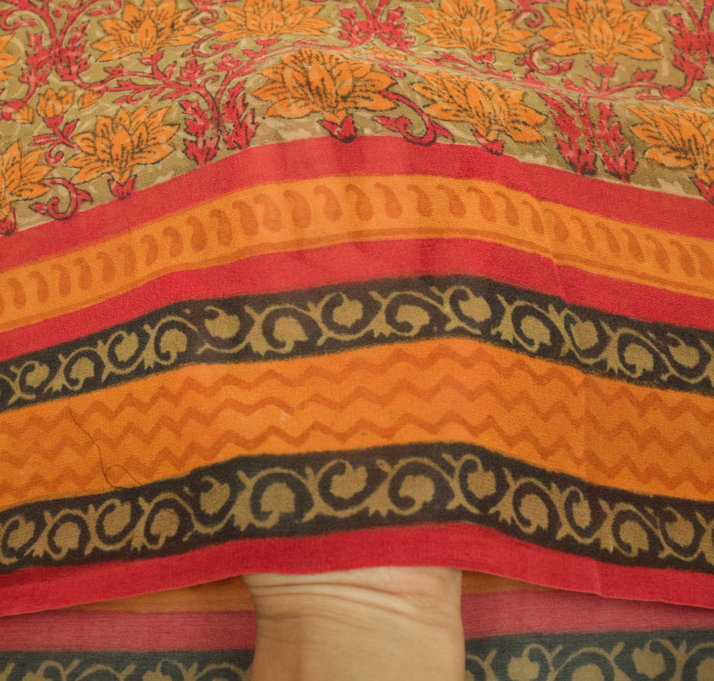 Sushila Vintage Saree Green Floral 100% Pure Georgette Silk Printed Craft Fabric